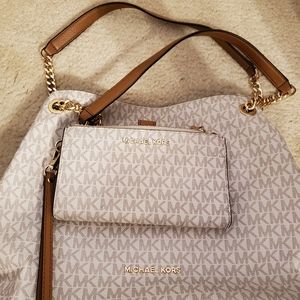 michael kors shoulder bag & wallet